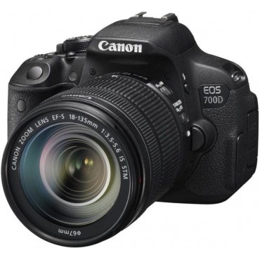 Canon EOS 700D 18-135mm Lens Kit